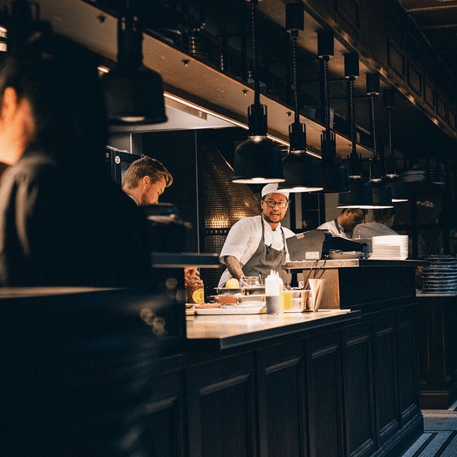 STAY HOT VÄRMELAMPA PENDEL FOCUS IO MED SLADD